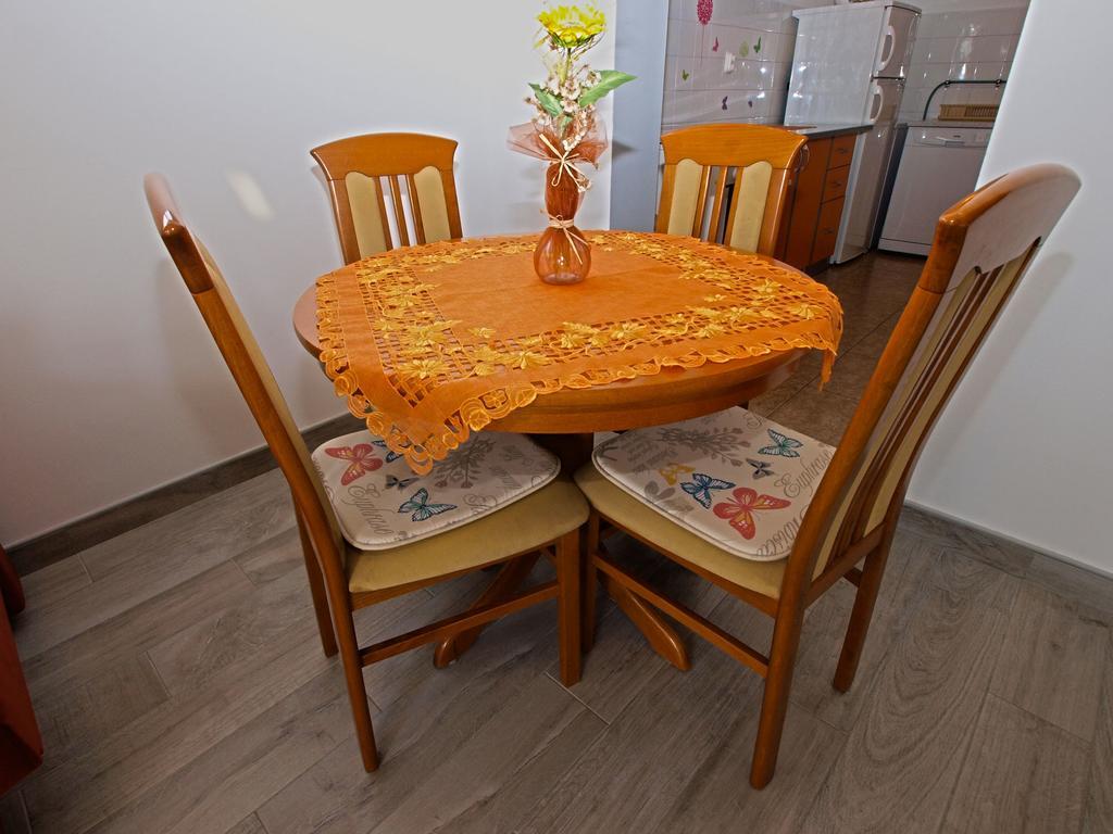 Apartment Snezana 1200 Fazana Exterior photo