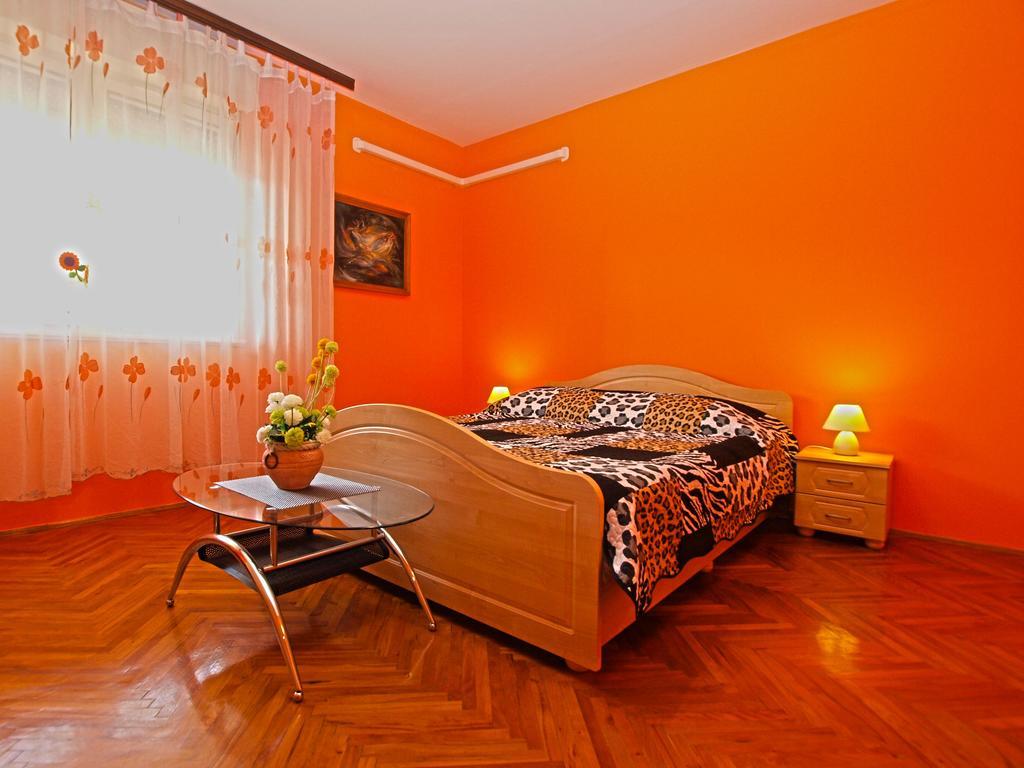 Apartment Snezana 1200 Fazana Exterior photo