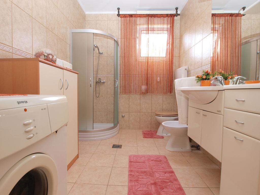 Apartment Snezana 1200 Fazana Exterior photo